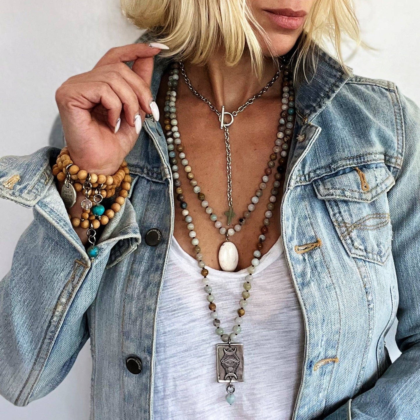 Katia Designs - AVENTURINE CROSS | Choker: Gold / L 18"