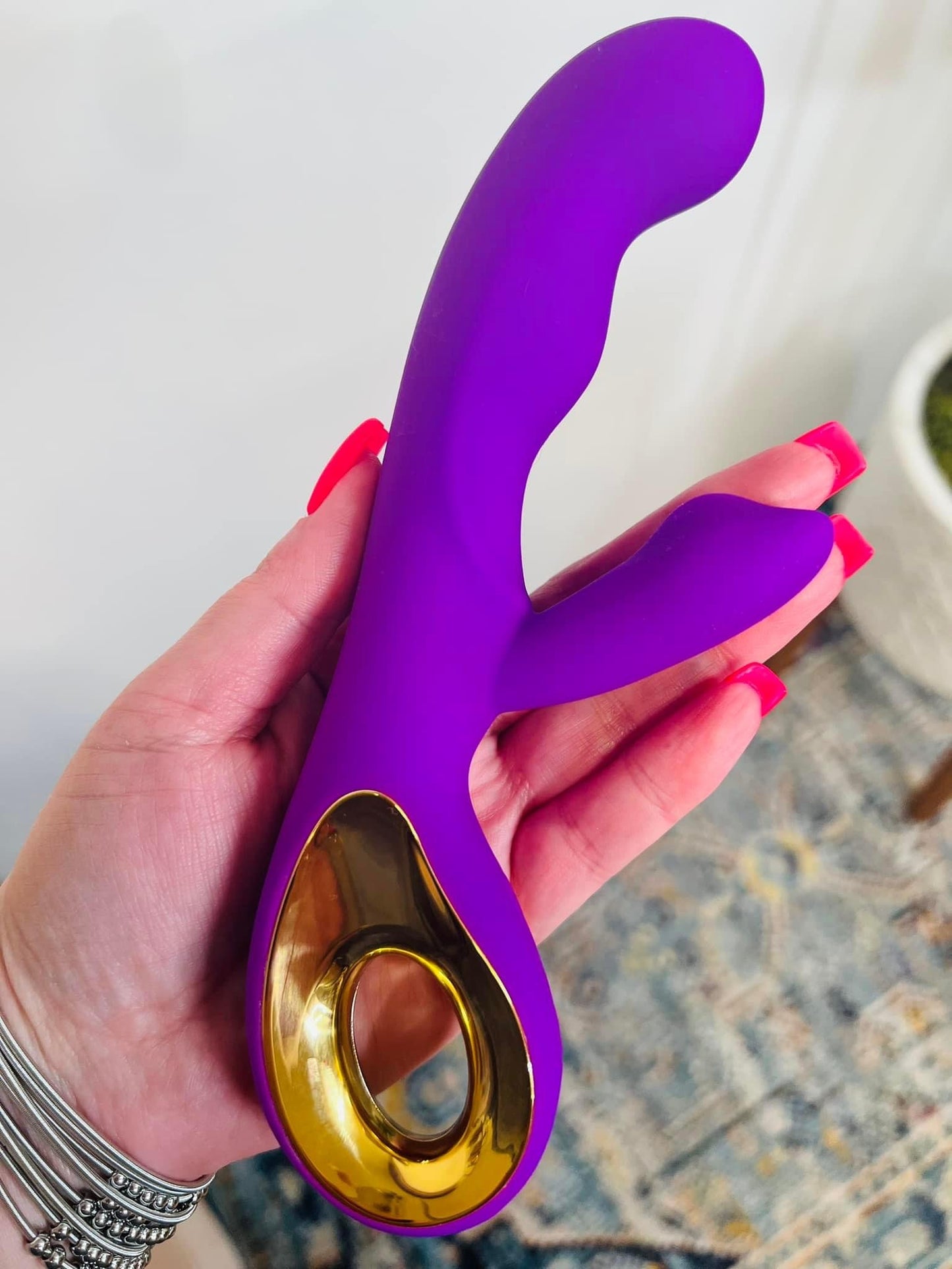 Hook Up Toy