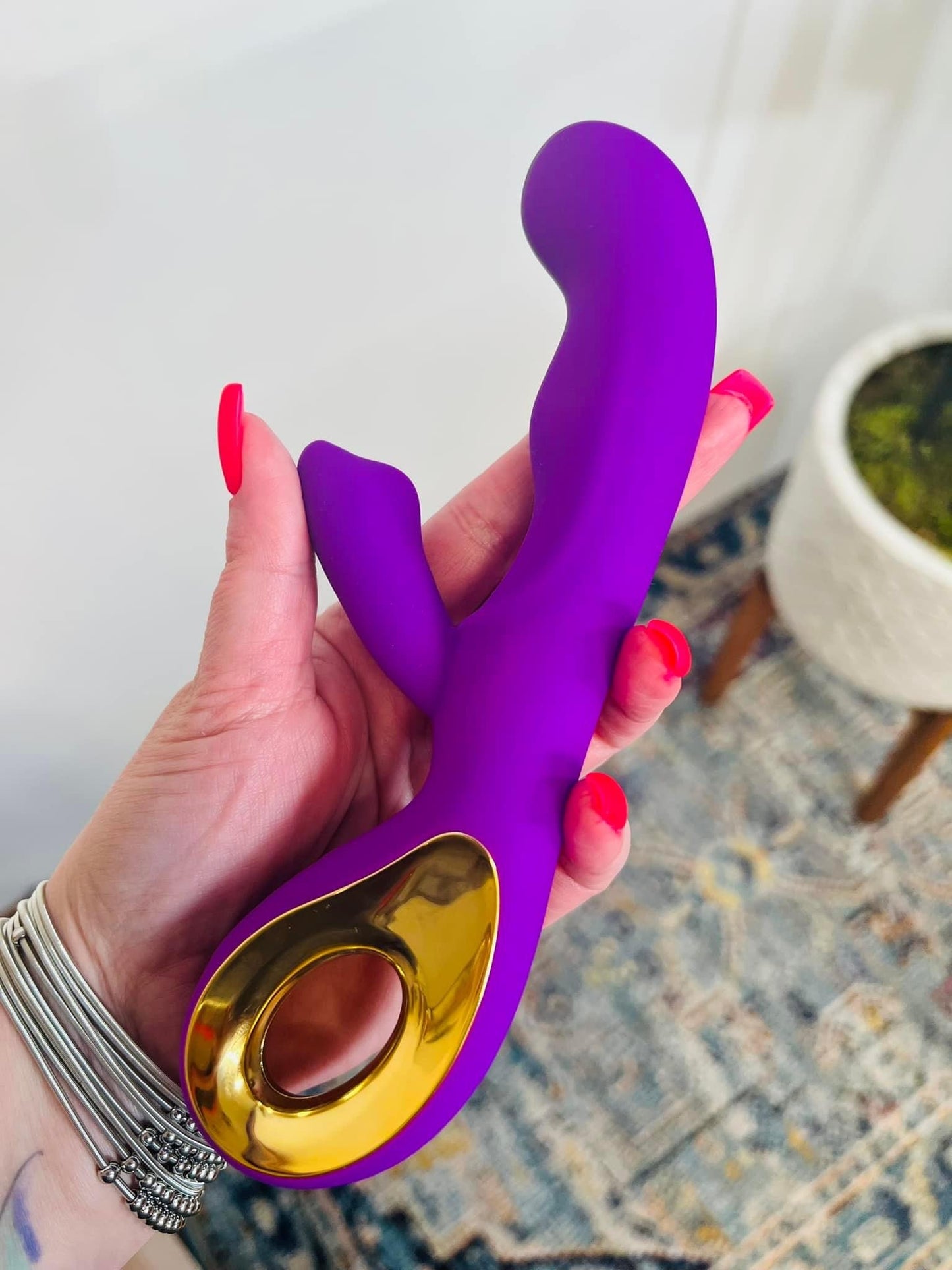 Hook Up Toy