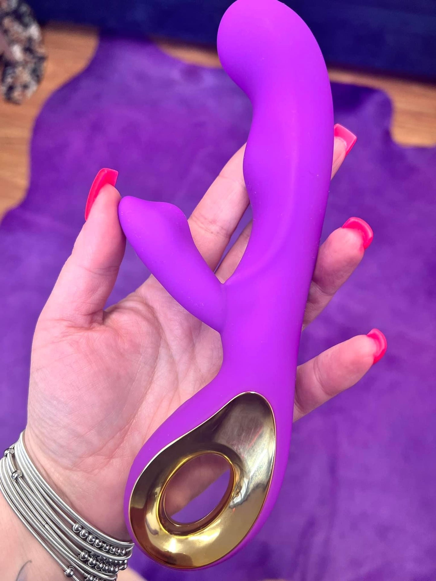 Hook Up Toy