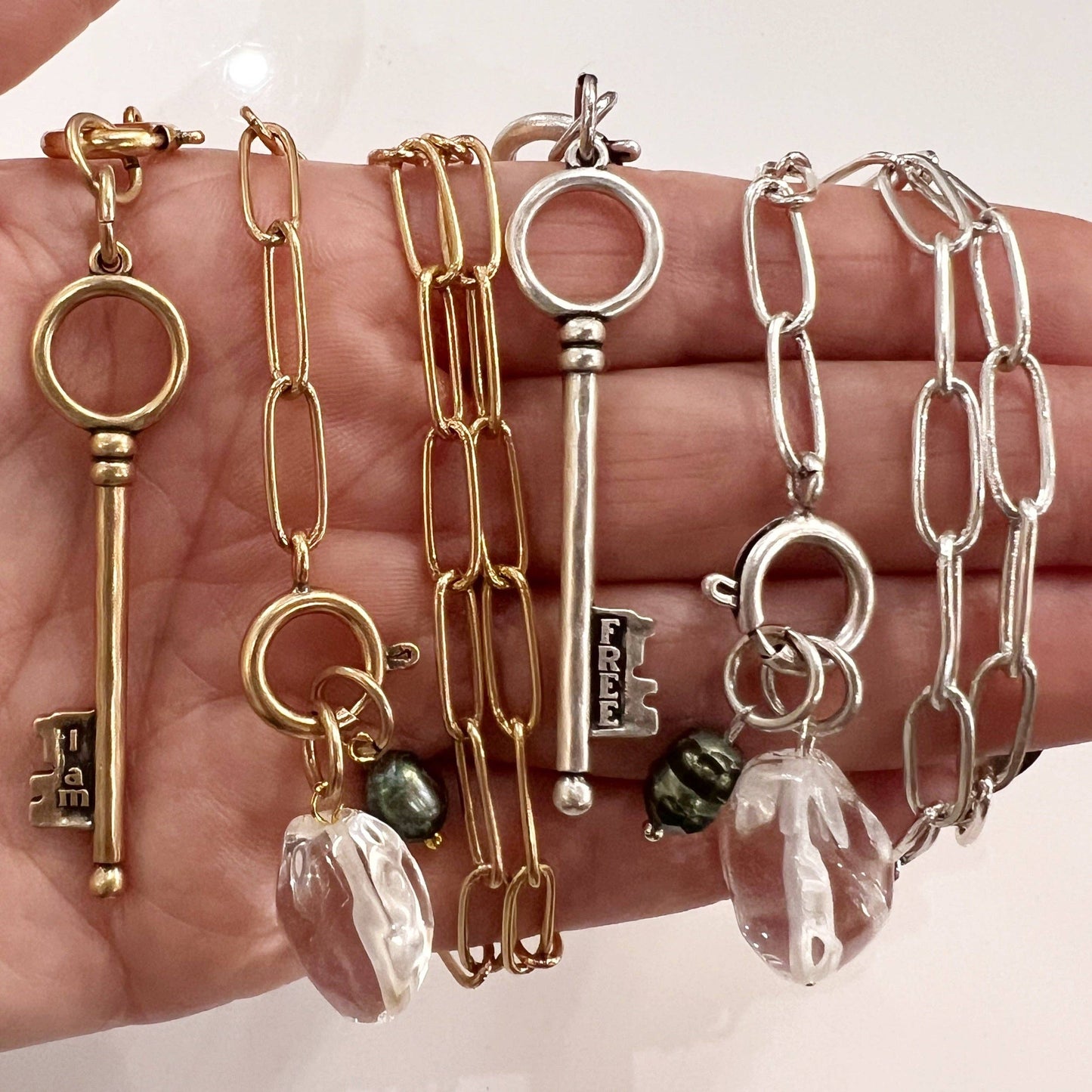 Katia Designs - I AM FREE | KEY | Versa Chain: Gold