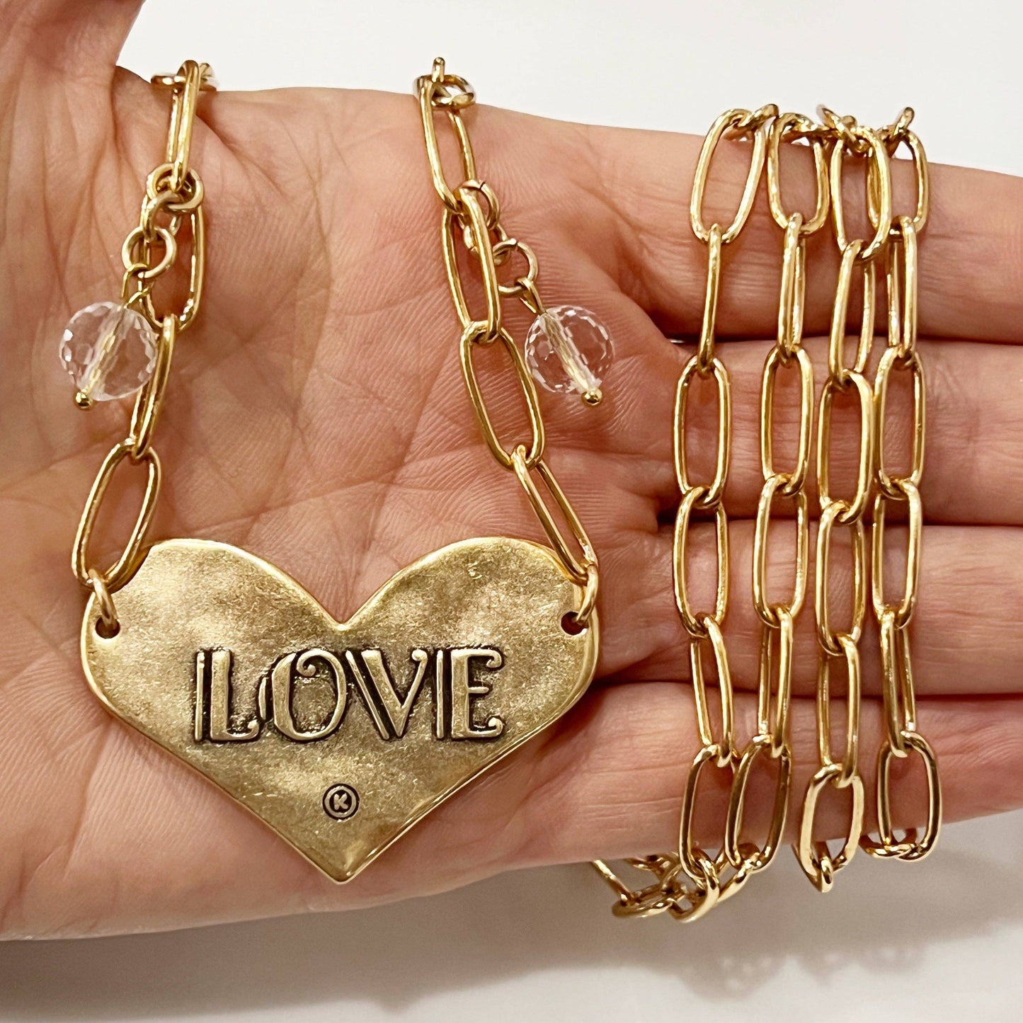 Katia Designs - LOVE | HEART | Long Chain: Silver