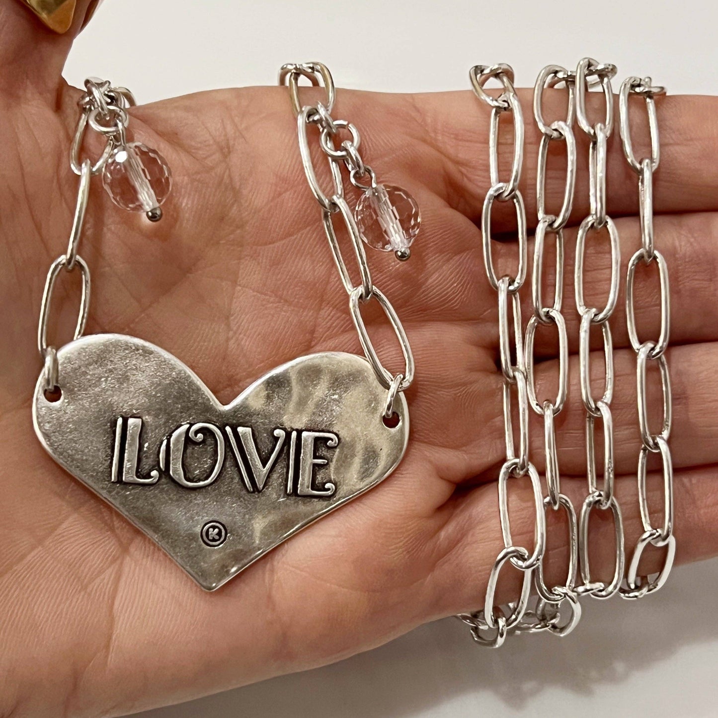 Katia Designs - LOVE | HEART | Long Chain: Gold