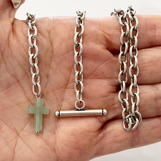 Katia Designs - AVENTURINE CROSS | Choker: Silver / L 18"