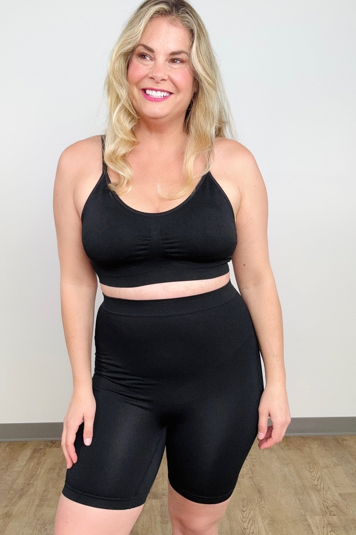 FawnFit Solid Butt Lift Tummy Control Shaping Bodysuit