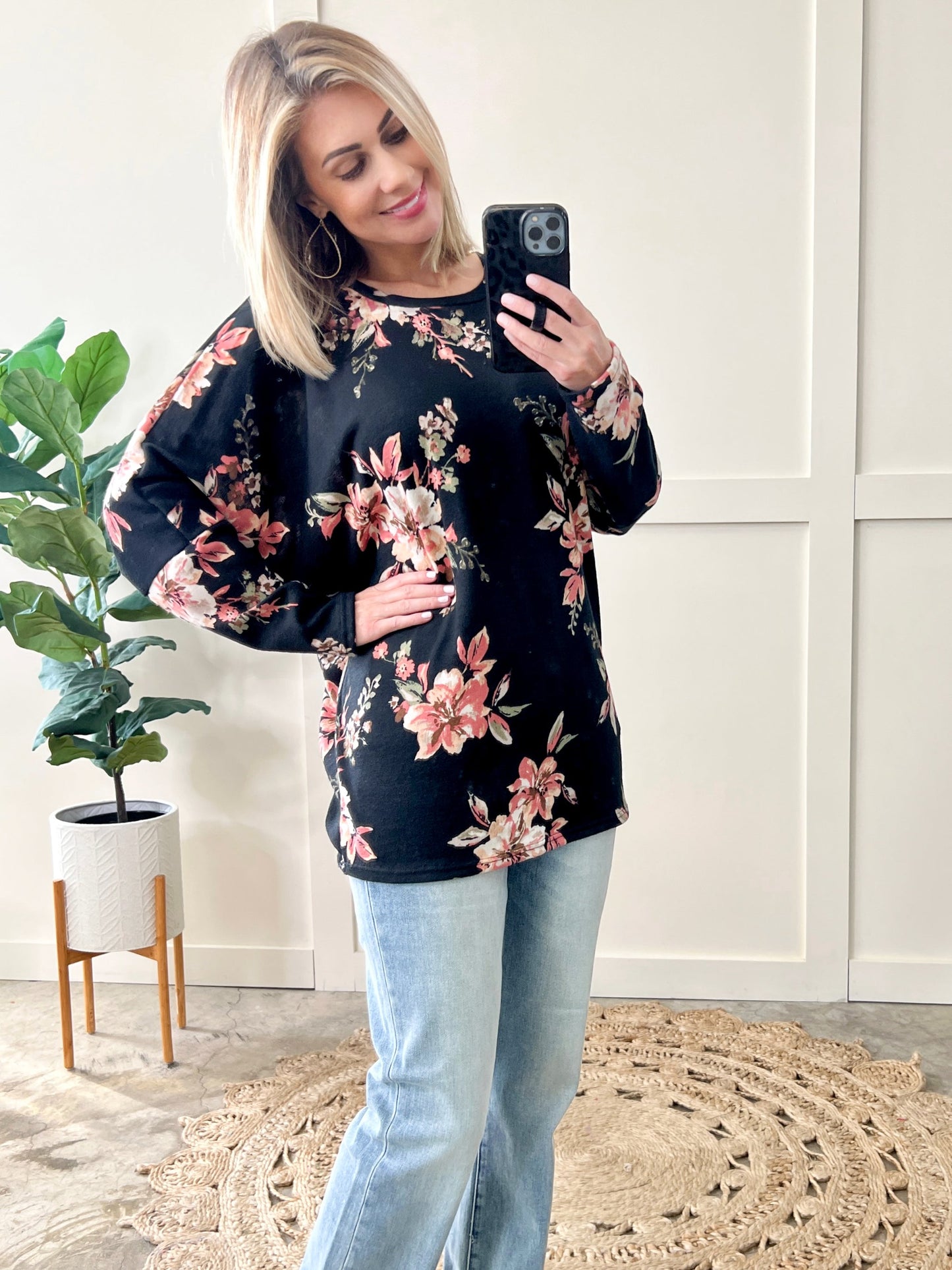 Hard To Floral Dolman Sleeve Top In Black